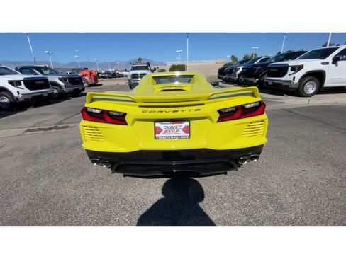 Used 2023 Chevrolet Corvette Stingray Premium Conv w/ Z51 Performance Package image 7