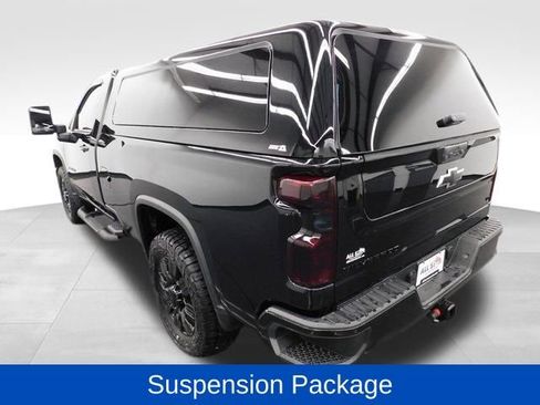 Used 2024 Chevrolet Silverado 2500 LT w/ Convenience Package image 10