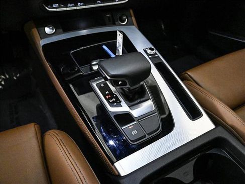 Certified 2024 Audi Q5 2.0T Premium Plus w/ Premium Plus Package image 12