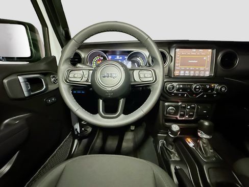 Used 2023 Jeep Wrangler Unlimited w/ 8.4" Radio Group AWD/4WD image 30
