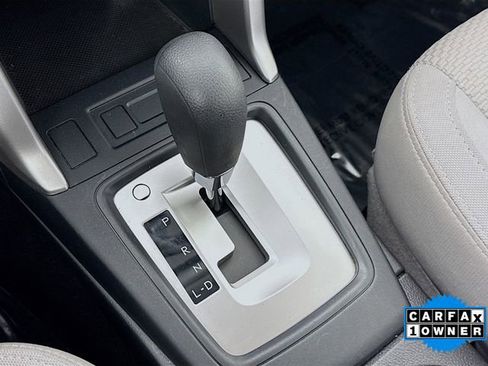 Used 2015 Subaru Forester 2.5i w/ Alloy Wheel Package image 16