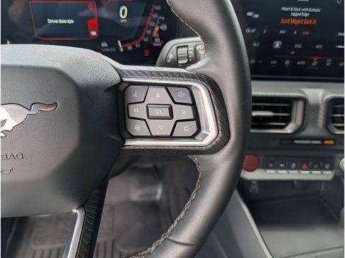 Used 2024 Ford Mustang Coupe RWD image 20