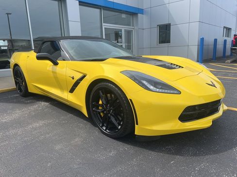 Used 2016 Chevrolet Corvette Stingray Convertible w/ 2LT Preferred Equipment Group RWD image 1