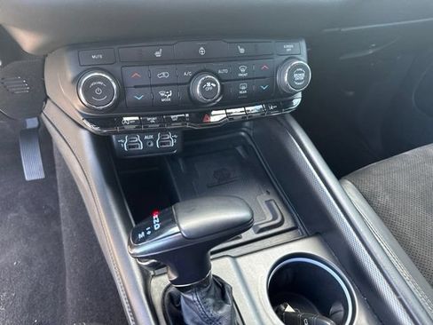 Used 2022 Dodge Durango GT AWD/4WD image 27