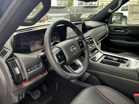 New 2025 Nissan Armada SL w/ Captain's Chari Seat Package image 9