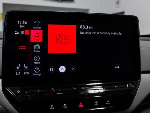 Used 2023 Volkswagen ID.4 Pro image 32