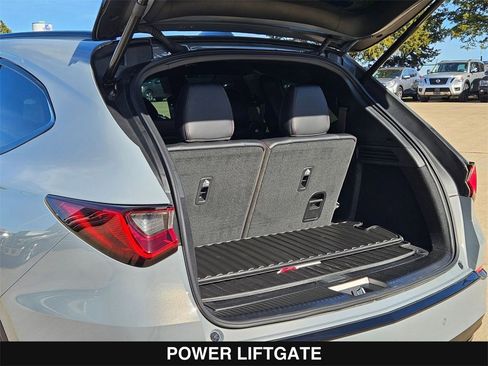 Used 2025 Acura MDX A-Spec image 38