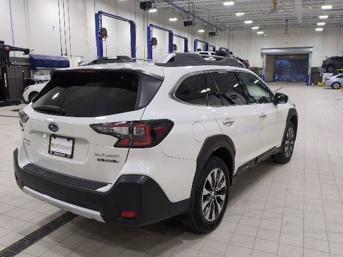 Used 2023 Subaru Outback Touring XT image 16