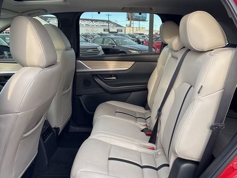 Used 2024 MAZDA CX-90 3.3 Turbo w/ Preferred Package image 30