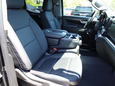 Used 2023 Chevrolet Silverado 1500 LT AWD/4WD image 35