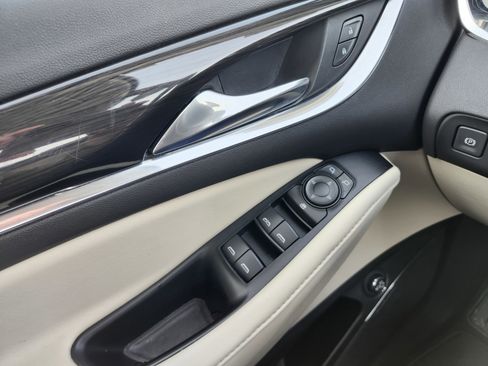 Used 2023 Buick Enclave Essence w/ Experience Buick Package AWD/4WD image 19