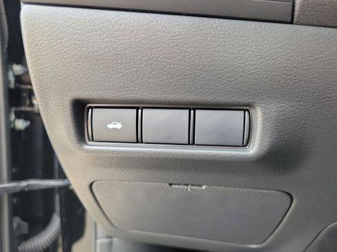 New 2026 Nissan Sentra SR image 17