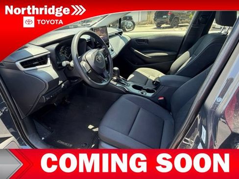 Used 2023 Toyota Corolla LE w/ Carpet Mat Package (TMS) FWD image 5