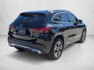 Used 2025 Mercedes-Benz GLA 250 video 5