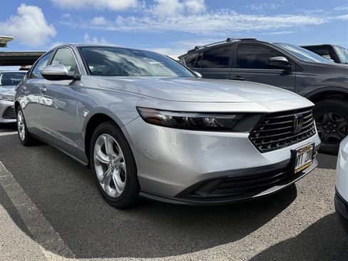 Used 2024 Honda Accord LX image 4