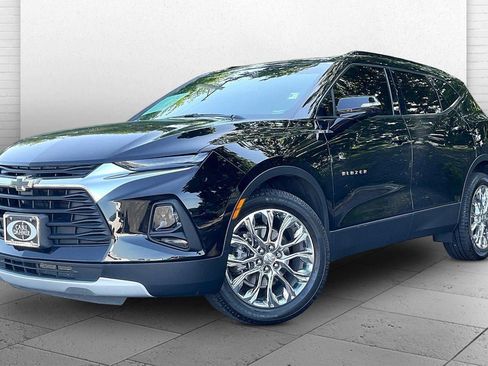 Used 2021 Chevrolet Blazer LT w/ Sound & Technology Package FWD image 12