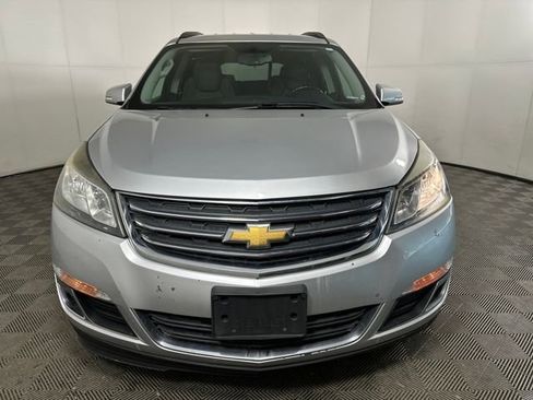 Used 2015 Chevrolet Traverse LT w/ Style and Technology Package image 8