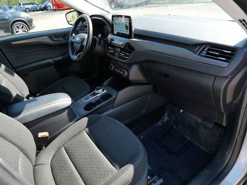 Used 2025 Ford Escape Active AWD/4WD image 8