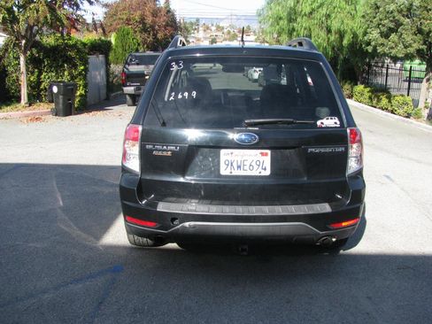 Used 2009 Subaru Forester 2.5X Limited AWD/4WD image 5