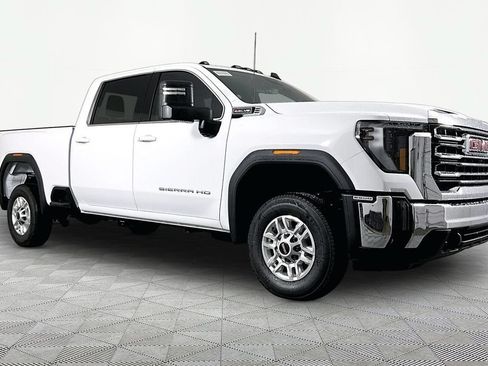New 2026 GMC Sierra 2500 SLE w/ SLE Value Package; AWD/4WD image 3