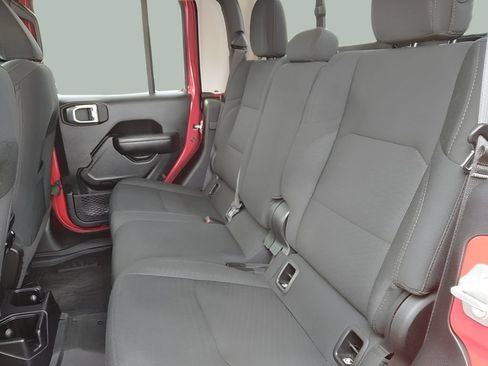 Used 2021 Jeep Gladiator Sport AWD/4WD image 15