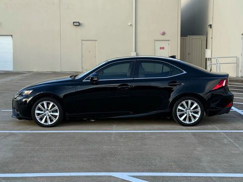Used 2016 Lexus IS 200t RWD image 5