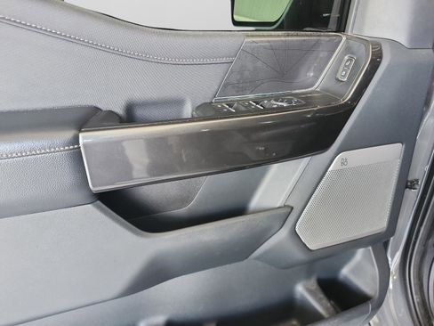 Certified 2021 Ford F150 XLT w/ Equipment Group 302A High image 17