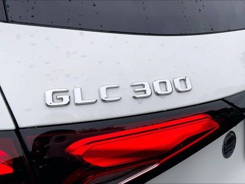 Used 2026 Mercedes-Benz GLC 300 4MATIC image 8