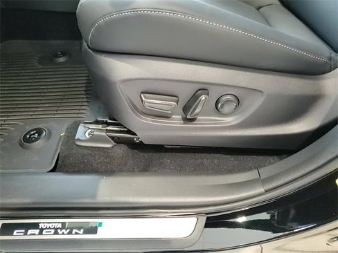New 2026 Toyota Crown Limited image 10