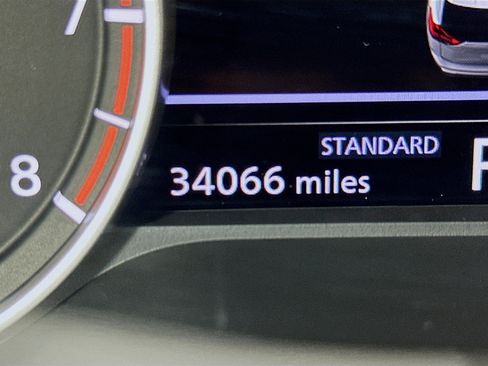 Used 2025 Nissan Rogue SV image 19