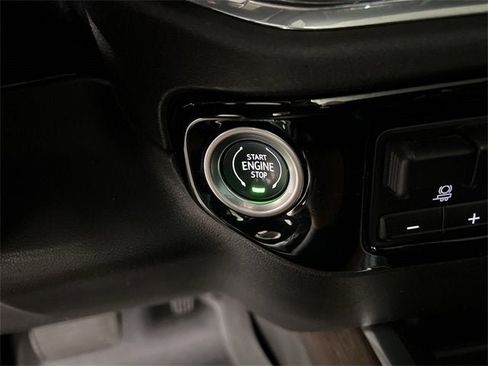 Used 2024 Chevrolet Silverado 2500 High Country w/ High Country Premium Package image 16