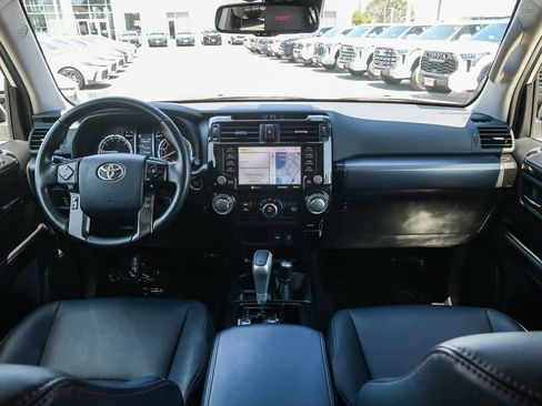 Used 2024 Toyota 4Runner TRD Off-Road Premium w/ Moonroof Package AWD/4WD image 21