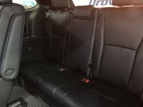 New 2026 Toyota Highlander XSE image 12