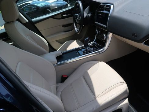 Used 2020 Jaguar XE S image 26