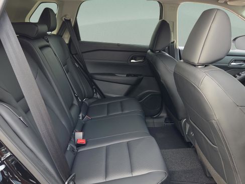 New 2026 Nissan Rogue SV w/ SV Premium Package FWD image 14