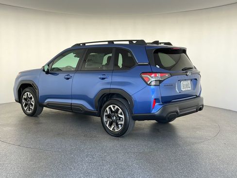 New 2026 Subaru Forester Premium AWD/4WD image 7