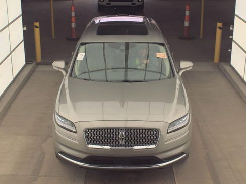 Used 2023 Lincoln Nautilus Reserve w/ Equipment Group 201A AWD/4WD image 2