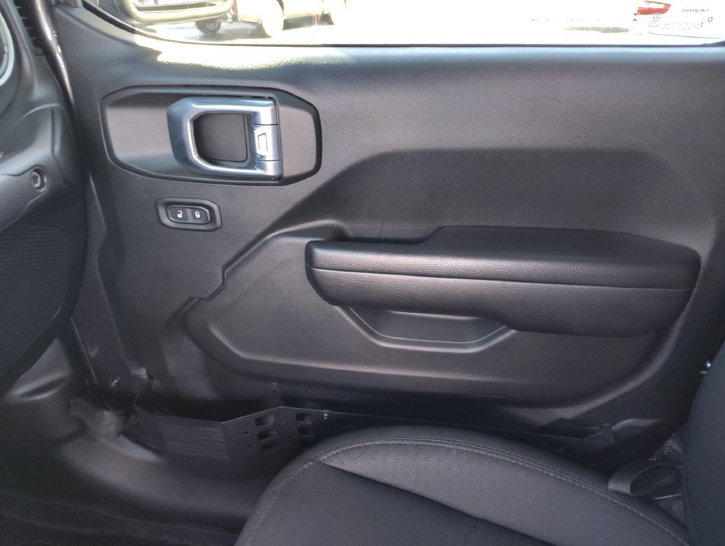 Used 2021 Jeep Gladiator Sport AWD/4WD image 19