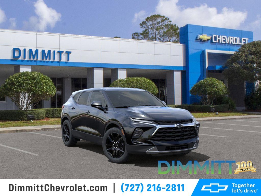 Certified 2025 Chevrolet Blazer LT FWD image 2