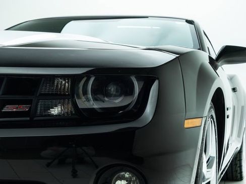 Used 2012 Chevrolet Camaro SS w/ RS Package image 11