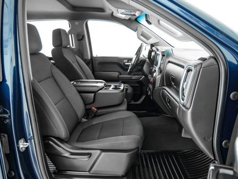 Used 2021 Chevrolet Silverado 1500 LT w/ Diesel Off-Road Package image 32