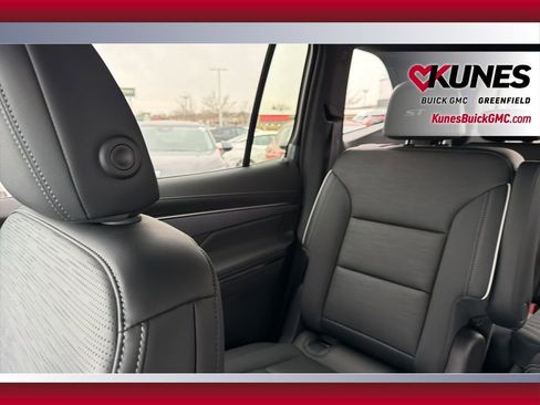New 2026 Buick Enclave Sport Touring w/ LPO, Floor Liner Package image 31