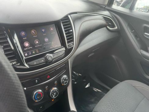 Used 2021 Chevrolet Trax LS w/ Tint and Cruise Package FWD image 30