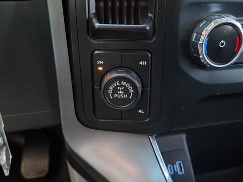 Used 2022 Ford F150 XLT w/ Equipment Group 301A Mid image 25