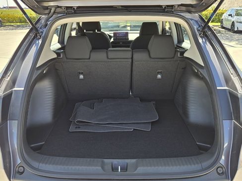 Used 2025 Honda HR-V LX image 15