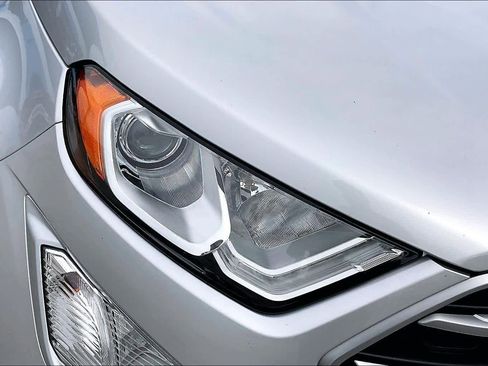 Used 2020 Ford EcoSport SE FWD image 28