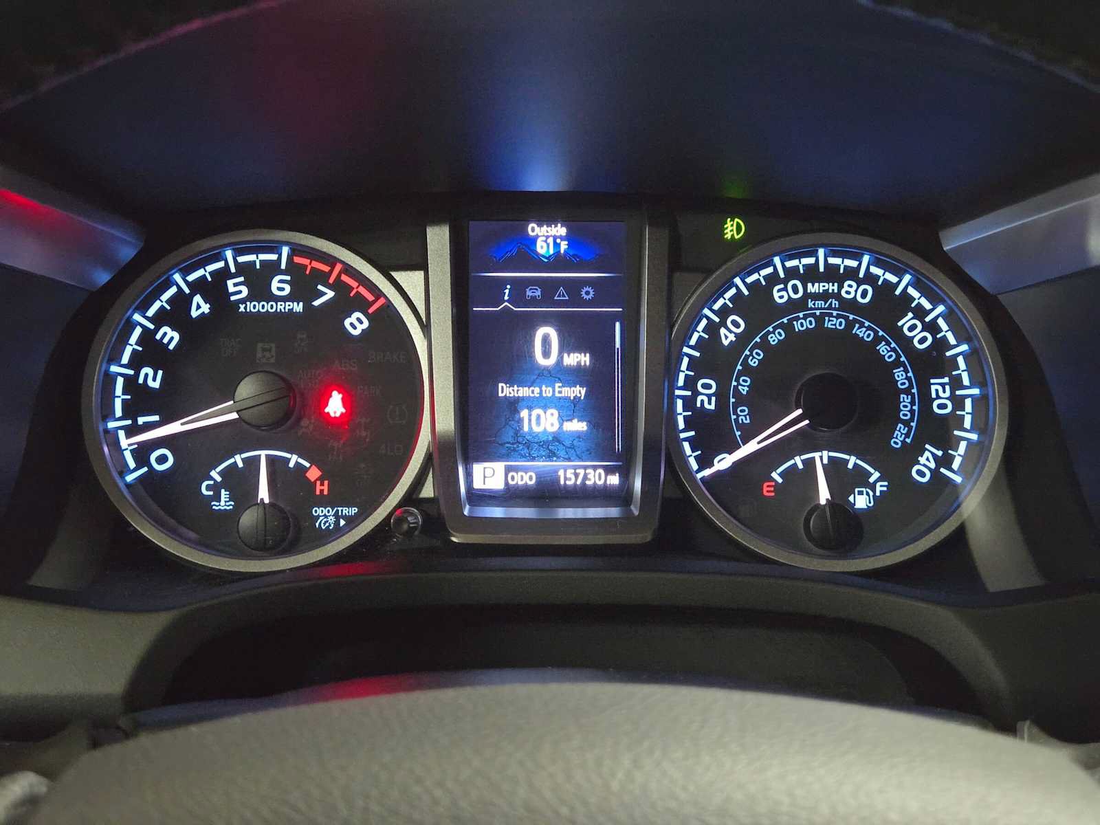 Used 2022 Toyota Tacoma SR5 AWD/4WD image 25