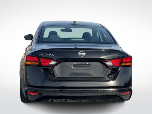 Used 2023 Nissan Altima 2.5 S image 8