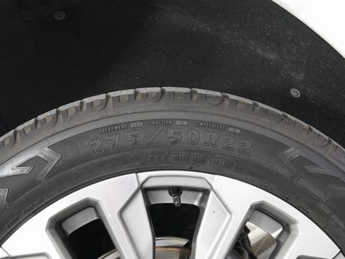 Used 2021 GMC Yukon Denali w/ Denali Premium Package image 36