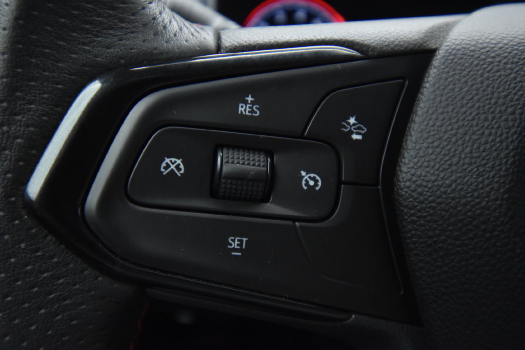 Used 2021 Chevrolet TrailBlazer RS w/ Technology Package FWD image 30